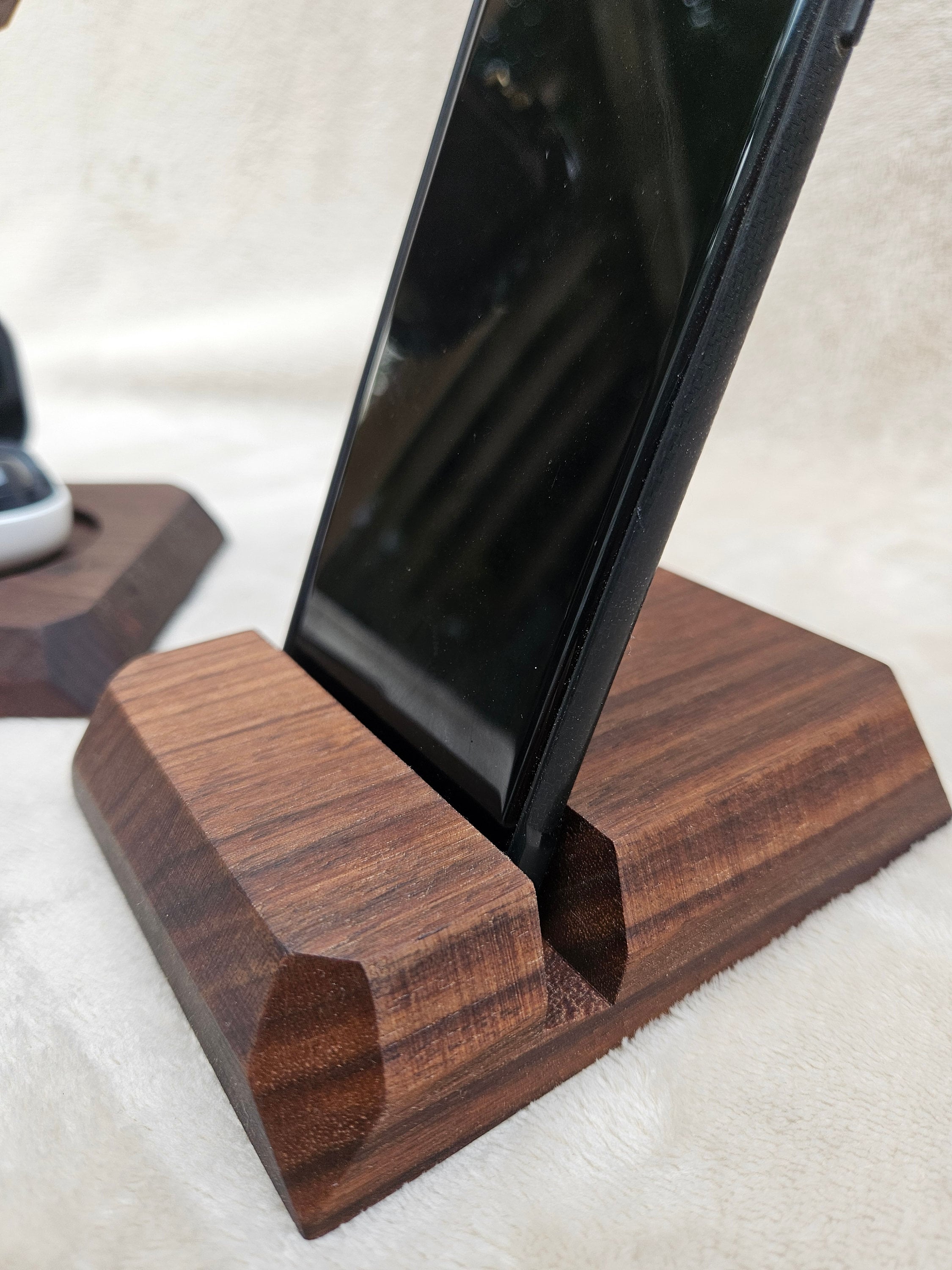 Wood Phone Stand Walnut Wood Phone Holder For Desk Accessory