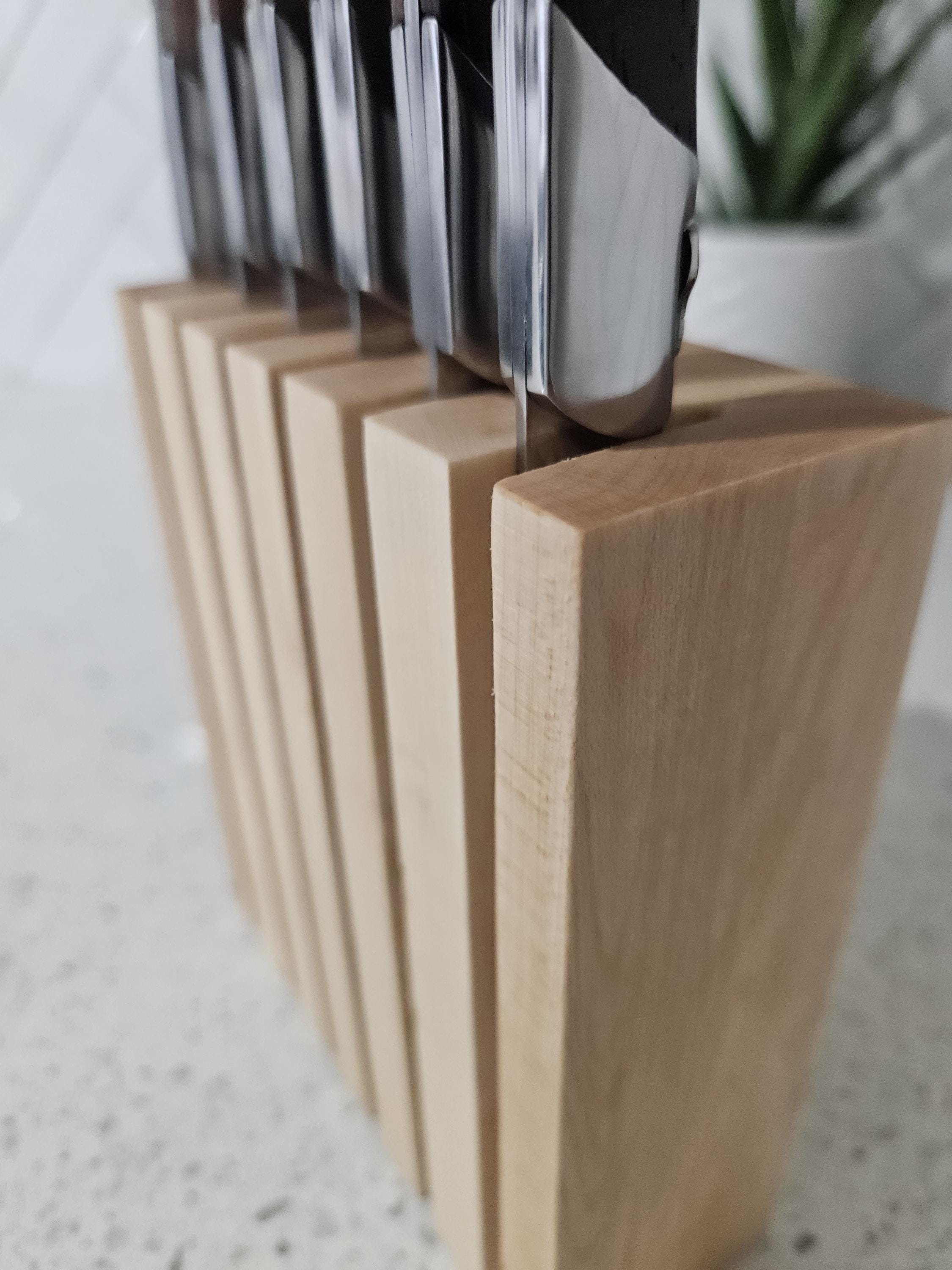 Walnut Steak Knives Magnetic Block